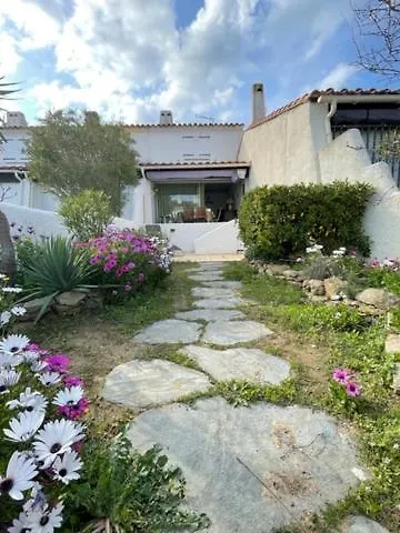Maison Avec Jardin Sur Pierre La 6stp73 Saint-Pierre-la-Mer (Aude)
