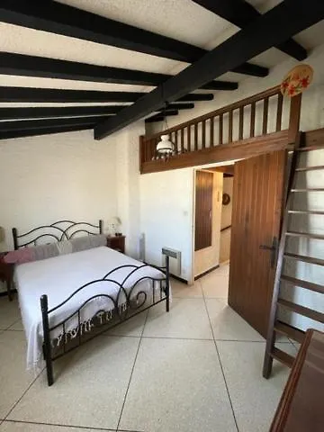 Villa Maison Avec Jardin Sur Pierre La 6stp73 *